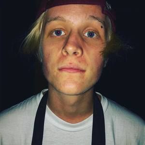 Meet your Posher, Mikey